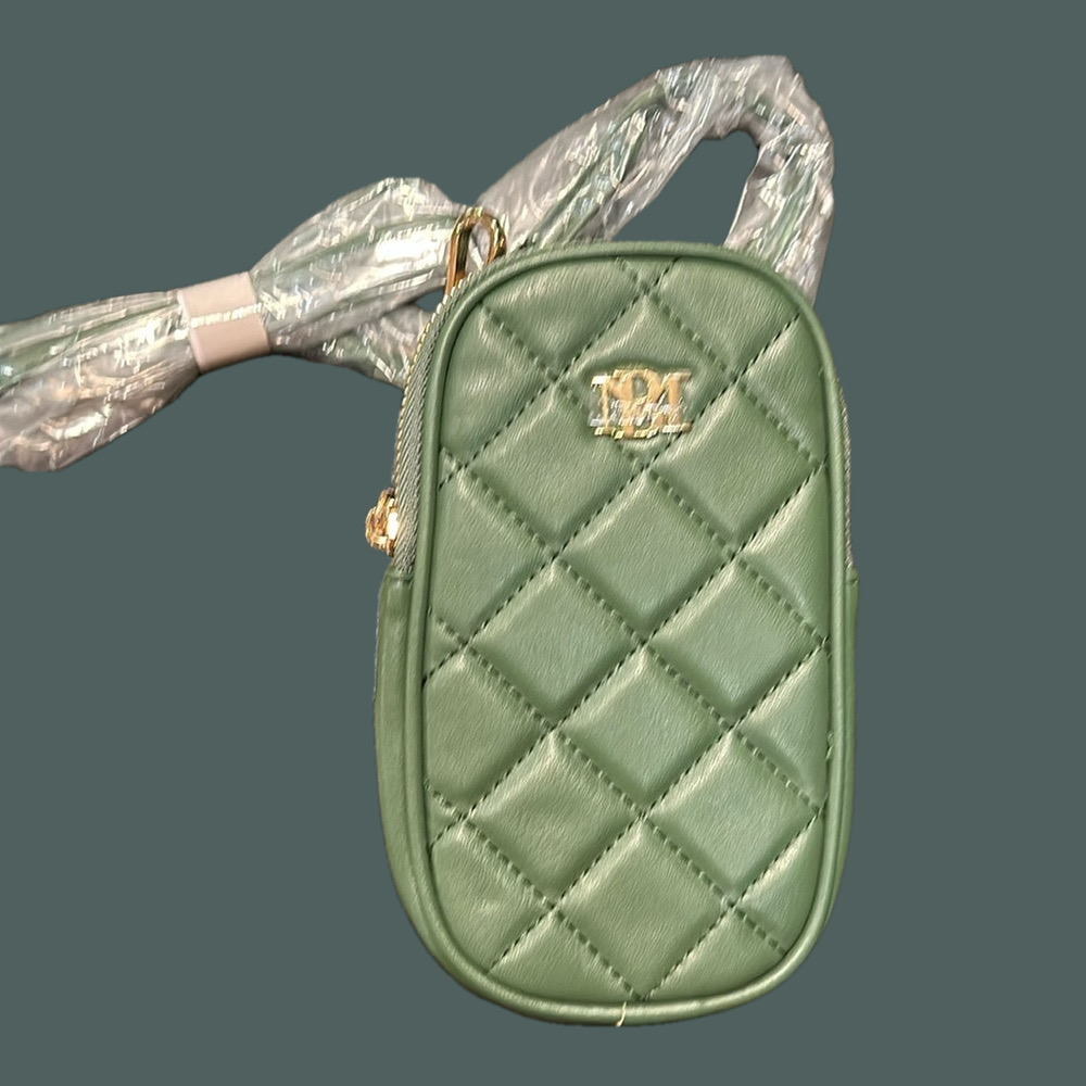 Badgley Mischka Phone Case - Picture 1 of 3